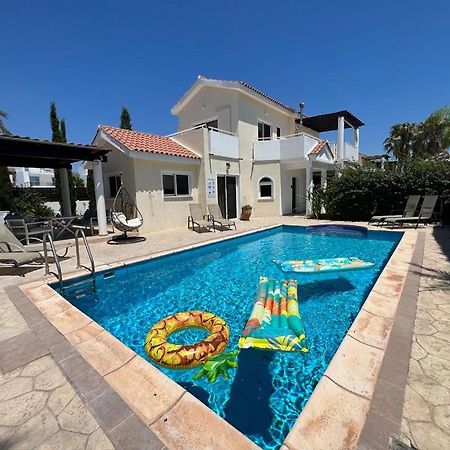 Villa Tamara With Private Pool Пейя Экстерьер фото
